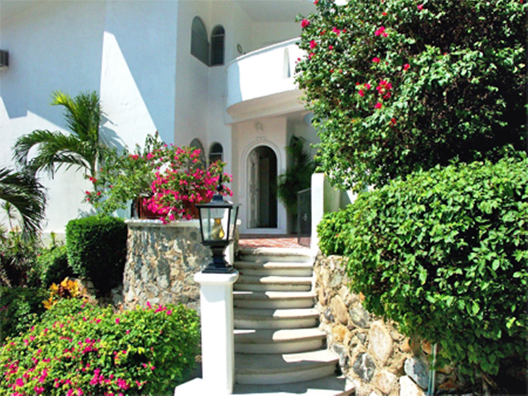 Dolphin Cove Inn Manzanillo Exterior photo